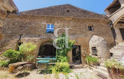 Grignan, Auvergne-Rhône-Alpes 26230