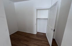 Laval, Pays de la Loire 53000