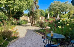 Tourbes, Languedoc-Roussillon 34120