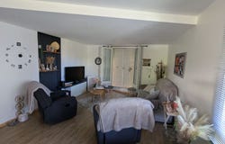 SAINT GENIS POUILLY, Auvergne-Rhône-Alpes 01630