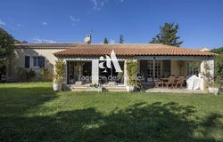 Barbentane, Provence-Alpes-Côte d'Azur 13570