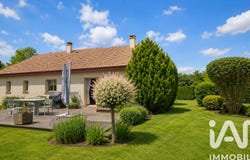 Giverville, Normandy 27560