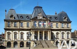 Autun, Bourgogne-Franche-Comté 71400