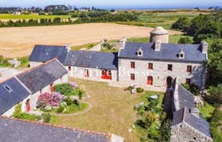 Ploudalmézeau, Brittany 29830