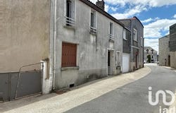 Nueil-les-Aubiers, Nouvelle-Aquitaine 79250