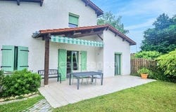LEZOUX, Auvergne 63190