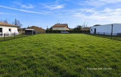 Buzet-Sur-Tarn, Midi-Pyrénées 31660