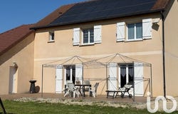 Essoyes, Grand Est 10360