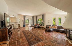Châteauneuf-Grasse, Provence-Alpes-Côte d'Azur 06740