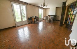 Jouy, Centre-Val de Loire 28300
