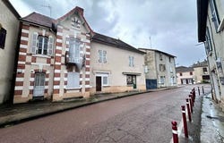 Melay, Bourgogne 71340