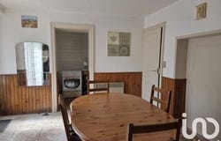Ancy-le-Franc, Bourgogne-Franche-Comté 89160