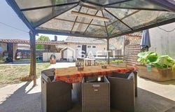 Mombrier, Aquitaine 33710