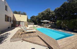 Saint-Siffret, Languedoc-Roussillon 30700