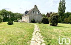Lanvallay, Brittany 22100