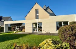 Baden, Brittany 56870
