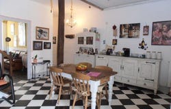 Civray, Poitou-Charentes 86400