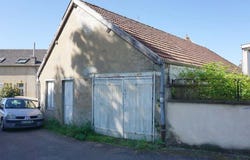 Charolles, Burgundy 71120