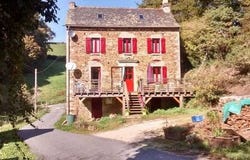 SAUVETERRE, Midi-Pyrénées 12800