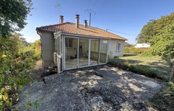Thouars, Deux-Sèvres 79100