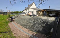 Caulnes, Brittany 22350