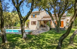 Grignan, Auvergne-Rhône-Alpes 26230