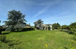 AIZENAY, Pays de la Loire 85190