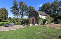 Hommes, Centre-Val de Loire 37340