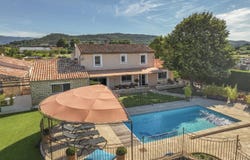Villelaure, Provence-Alpes-Côte-d'Azur 84530