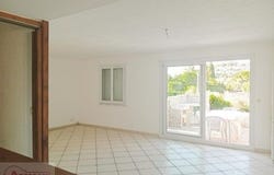 VEZENOBRES, Languedoc-Roussillon 30360
