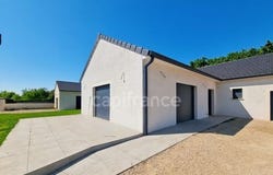 CHAMPFORGEUIL, Bourgogne 71530