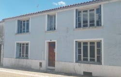 Pons, Poitou-Charentes 17800