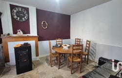 Ancy-le-Franc, Bourgogne-Franche-Comté 89160