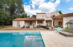 Peyrolles-en-Provence, Provence-Alpes-Côte-d'Azur 13860
