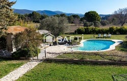 Puyvert, Provence-Alpes-Côte d'Azur 84160