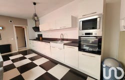 Roubaix, Hauts-de-France 59100
