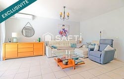 Roquebrune-Sur-Argens, Provence-Alpes-Côte d'Azur 83520