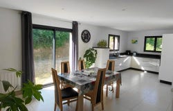 Avèze, Gard 30120
