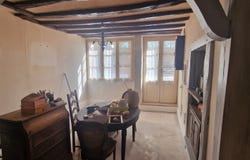 Ancy-le-Franc, Bourgogne-Franche-Comté 89160