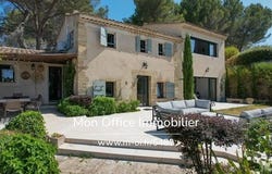 LAMBESC, Provence-Alpes-Côte d'Azur 13410