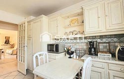 Neauphle-Le-Chateau, Île-de-France 78640