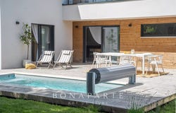 Questembert, Brittany 56230