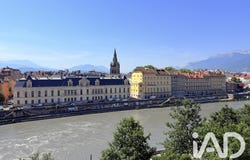 Grenoble, Auvergne-Rhône-Alpes 38000