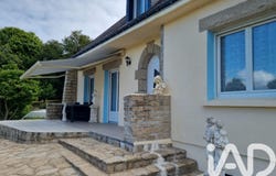 Guern, Brittany 56310
