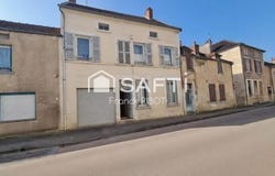 Ancy-Le-Franc, Bourgogne 89160