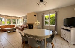 Lamorlaye, Oise 60260