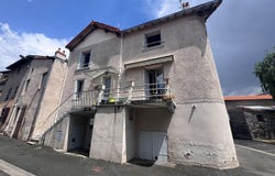 mozac, Auvergne-Rhône-Alpes 63200