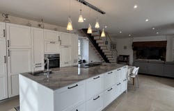 SCAER, Brittany 29390