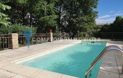 Châteauneuf-du-Pape, Provence-Alpes-Côte-d'Azur 84230