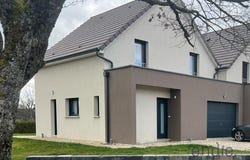 VY LES LURE, Bourgogne-Franche-Comté 70200